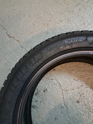 Neumático Michelin CrossClimate 2 205/50R17 93W