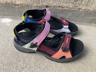 Sandalias ECCO W Talla 41