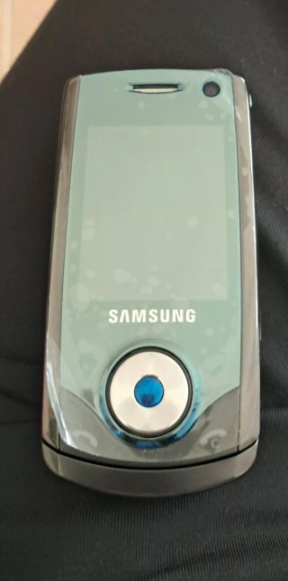 Teléfono celular Samsung SGH-U700 EVO Ultra Editio