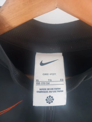Sudadera Nike Negra Dri-Fit Talla 158/70 cm