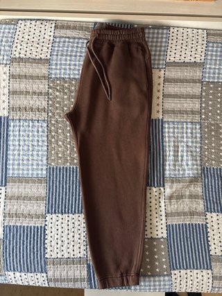 Pantalones de chándal Abercrombie & Fitch marrones