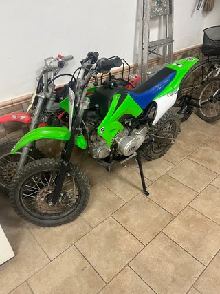 Se cambia 2 Pit Bikes Cross 125cc por quad o bugy