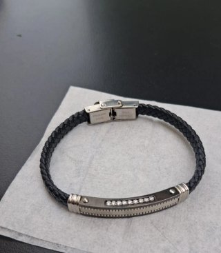 Pulsera cuero negro acero y circonitas hombre