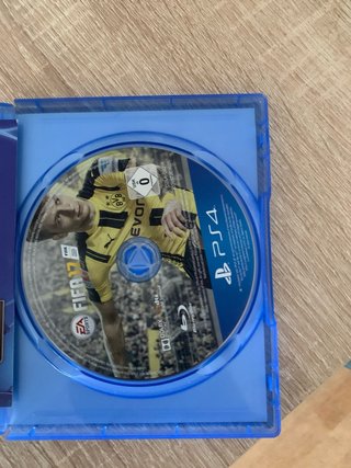 FIFA 17 PS4 (PlayStation 4)