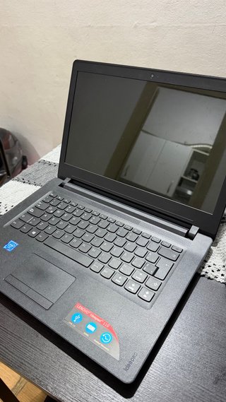 Portátil Lenovo Ideapad 110 Negro