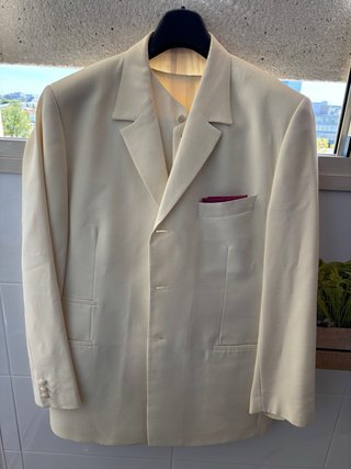 Traje de Boda: Chaqueta, Chaleco y Pantalón