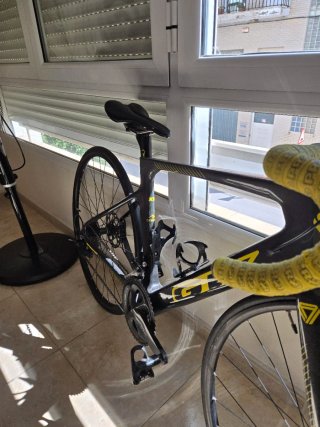Bicicleta de Carretera Carbono GT