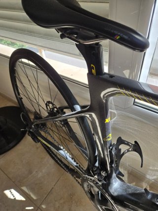 Bicicleta de Carretera Carbono GT