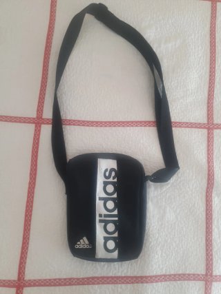 Bandolera Adidas Negra