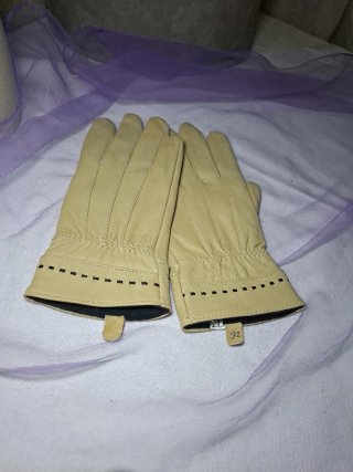 Guantes de piel color crema talla 26