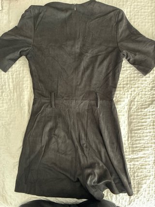 Mono Zara Negro Corto