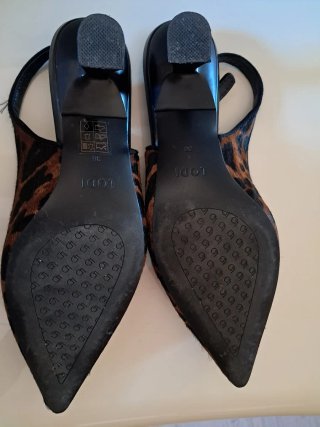 Zapatos Lodi destalonados animal print