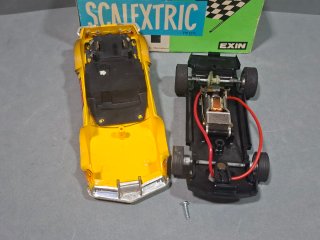 SCALEXTRIC CHEVROLET CORVETTE AMARILLO