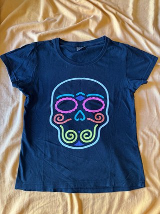 Camiseta Negra Calavera Multicolor