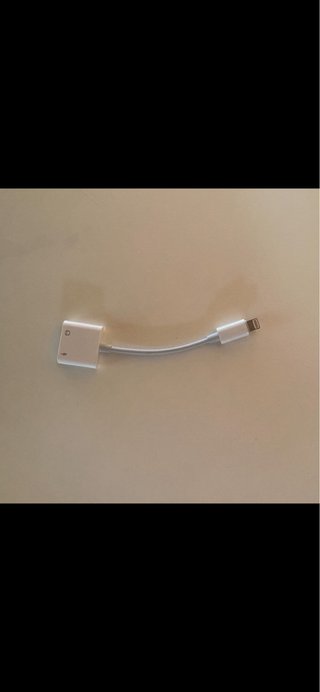 Adattatore iPhone 2 in 1 (Carica e Audio)
