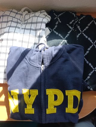 Sudaderas con capucha. Lote o separado