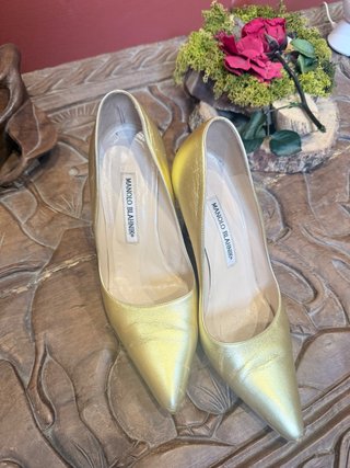 Zapatos Manolo Blahnik Dorados Vintage
