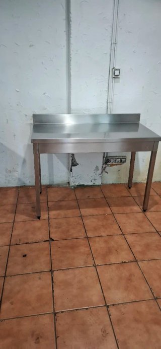 Mesa de Trabajo de Acero Inoxidable