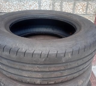 Neumáticos Michelin goodyear