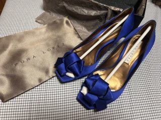 Zapatos de tacón Pura López azul eléctrico