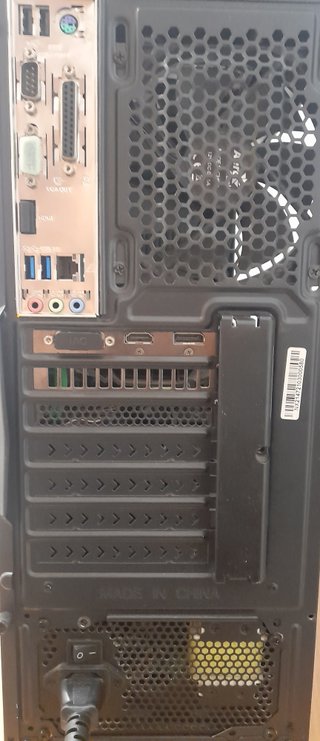 Torre Gaming i5 GTX 1660 16GB RAM NVMe