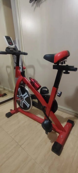 Bicicleta Estática Roja