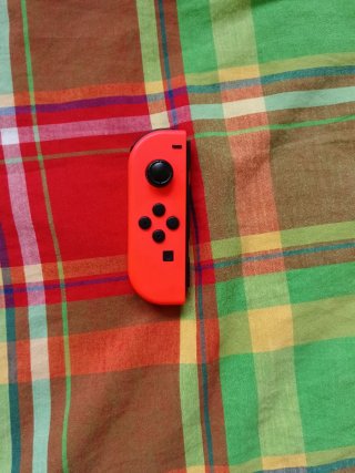 Joy-Con Izquierdo Rojo Nintendo Switch