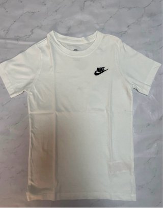 Camiseta Nike Blanca Básica