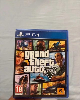 PS4 Slim 500GB + GTA V