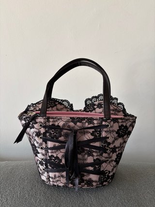 Bolso Corset Encaje Negro y Rosa