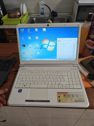 Portátil Packard Bell Blanco
