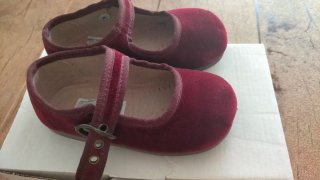 Merceditas vino talla 23
