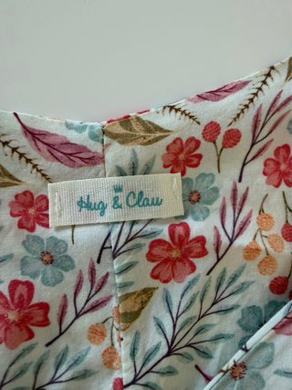 Mono Hug & Clau floral