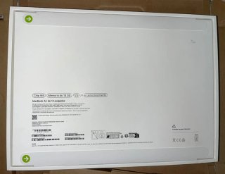 MacBook Air 13 Medianoche