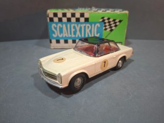 SCALEXTRIC EXIN C32 MERCEDES GT 250SL BLANCO NEGRO