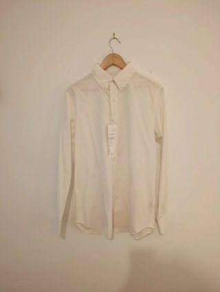 Camisa blanca de vestir