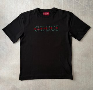 Camiseta Gucci Negra Logo Cosido Talla M