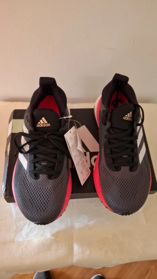 Zapatillas Adidas Mujer Solarglide Gris/Rojo