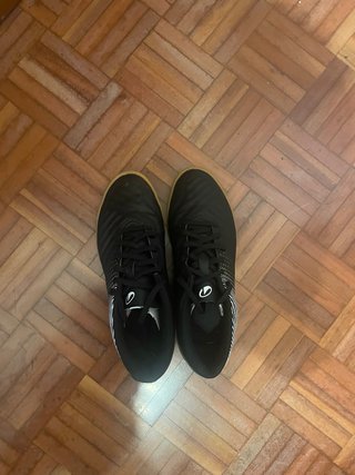 Zapatillas de fútbol sala negras