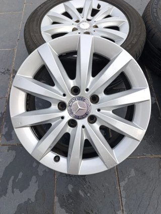 Llantas de Aleación Mercedes-Benz 16"