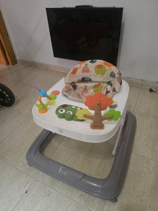Andador para Bebé con Centro de Actividades