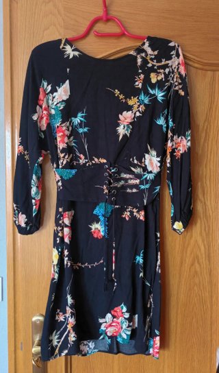 Vestido Bershka talla S