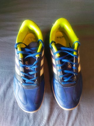 Zapatillas Adidas Hombre Azul, Blanco y amarillo.