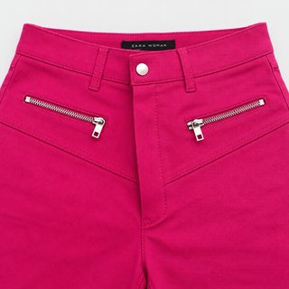 Pantalón pitillo fucsia Zara