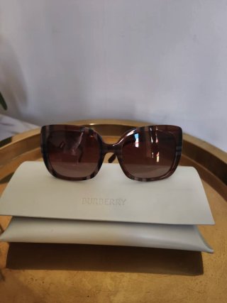 Gafas de sol Burberry Marrones