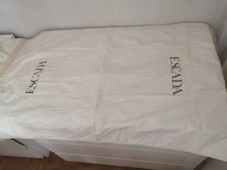Funda para Traje Escada