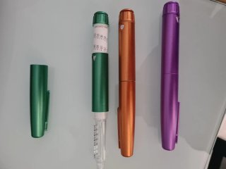 Plumas para peptidos