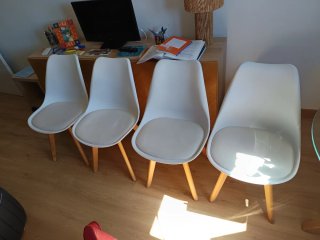 4 Sillas Tulip Patas Madera