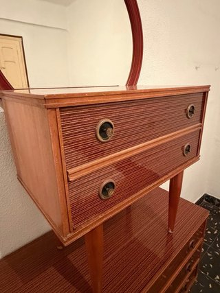 Conjunto Vintage de cómoda, mesita y Espejo