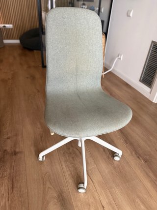 Silla de despacho verde claro